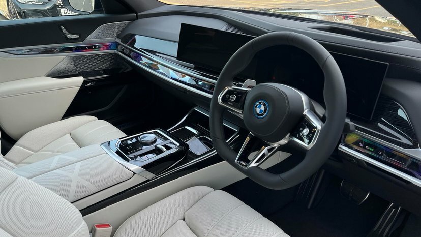 BMW 7 Series 750E Xdrive M Sport Black #6