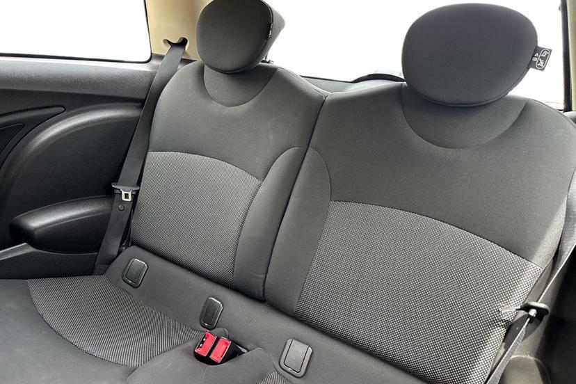 Mini Hatch 1.6 Cooper D London 2012 Hatchback Manu Blue #10