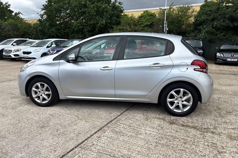 Peugeot 208 Active Grey #14