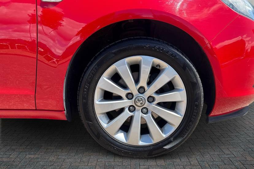 Vauxhall Zafira 1.4T Tech Line Red #4