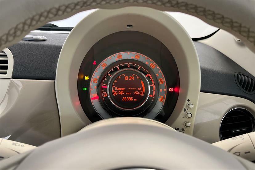 Fiat 500 Hatchback White #14