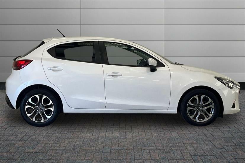 Mazda 2 1.5 Sports Launch Edition White #4