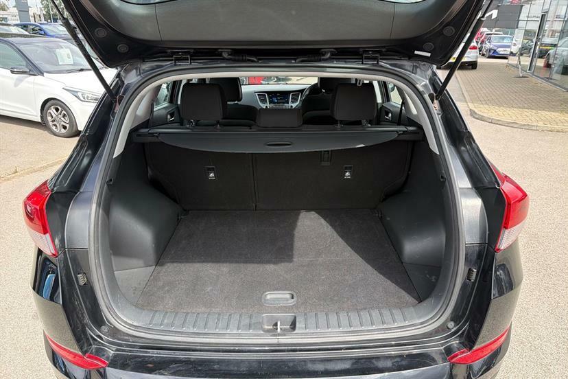 Hyundai Tucson #8