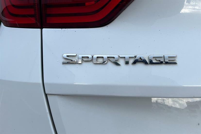 Kia Sportage 3 White #12