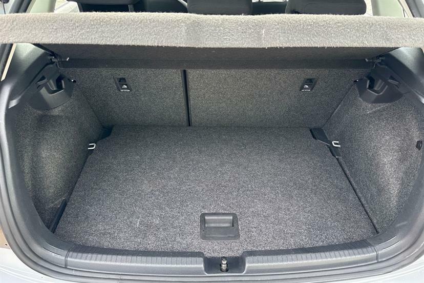Volkswagen Polo Se Grey #10