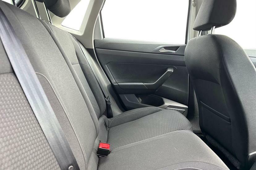 Volkswagen Polo Se Grey #9