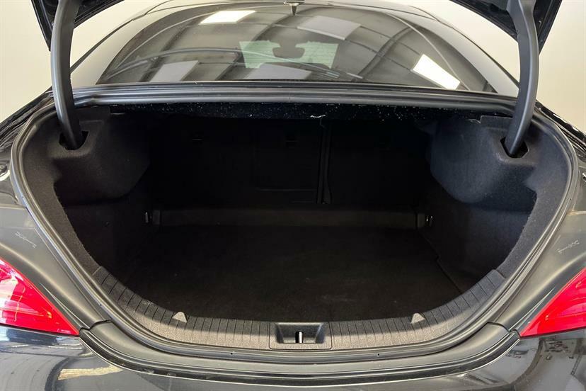 Mercedes-Benz CLA Class Diesel White #8