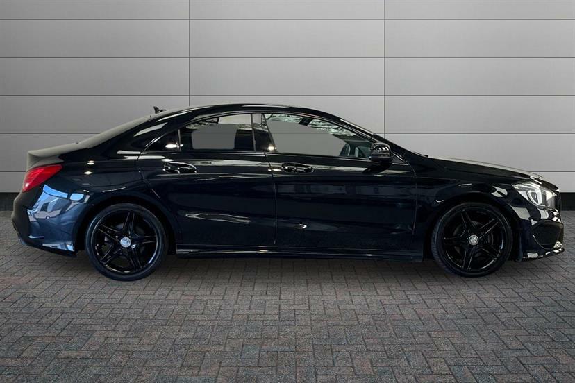 Mercedes-Benz CLA Class 180 Amg Sport Tip Black #3