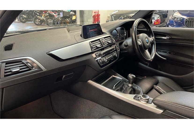 BMW 1 Series Hatchback White #6