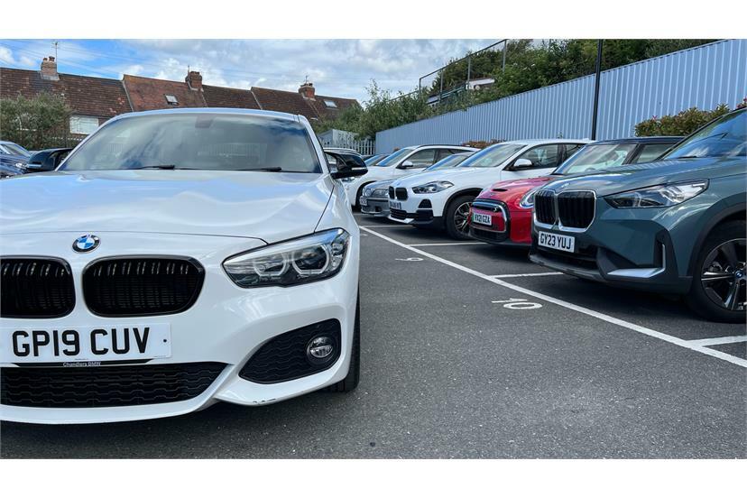 BMW 1 Series Hatchback White #18