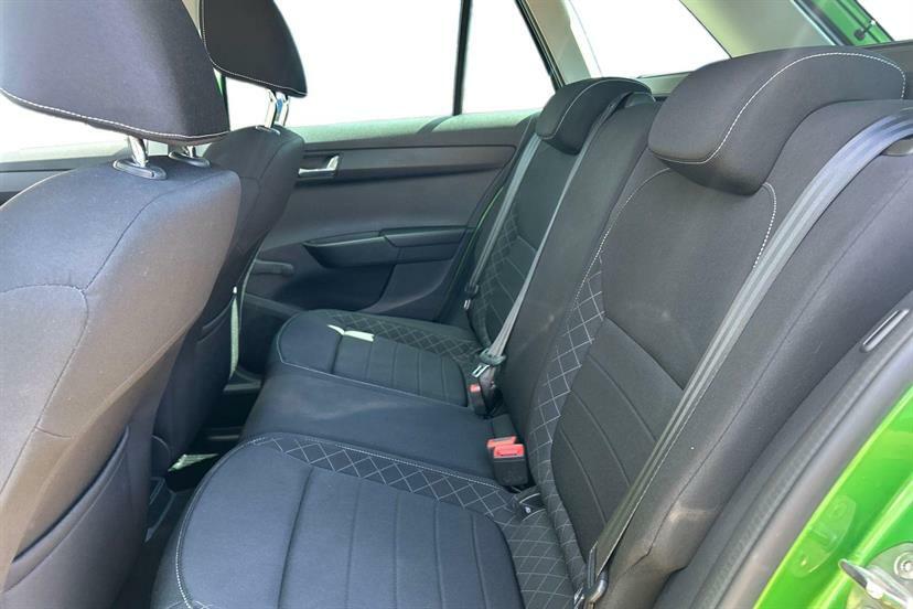 Skoda Fabia Hatchback Blue #13