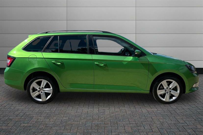 Skoda Fabia 1.0 Tsi 110 Se L Dsg Green #3