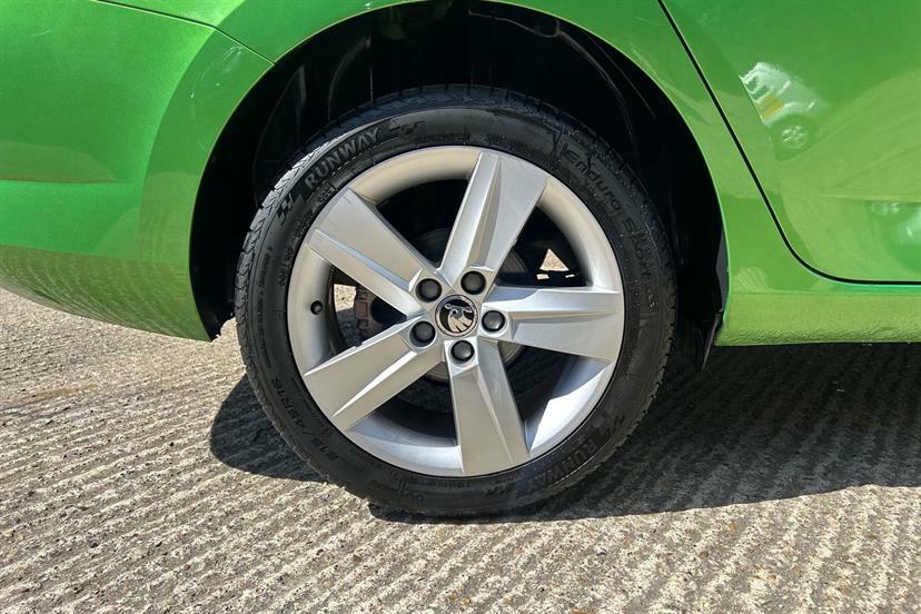 Skoda Fabia Hatchback Blue #10