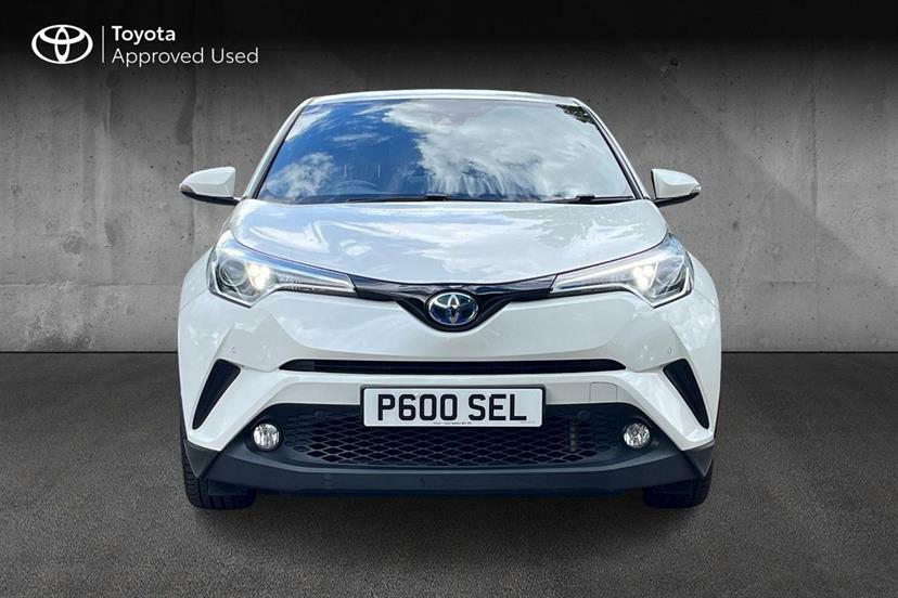 Toyota C-Hr Dynamic White #7
