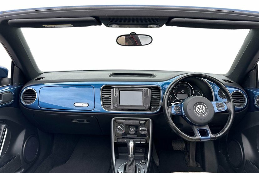 Volkswagen Beetle 1.2 Tsi Design Cabriolet Dsg 105 Ps KL18ZSX Black #6