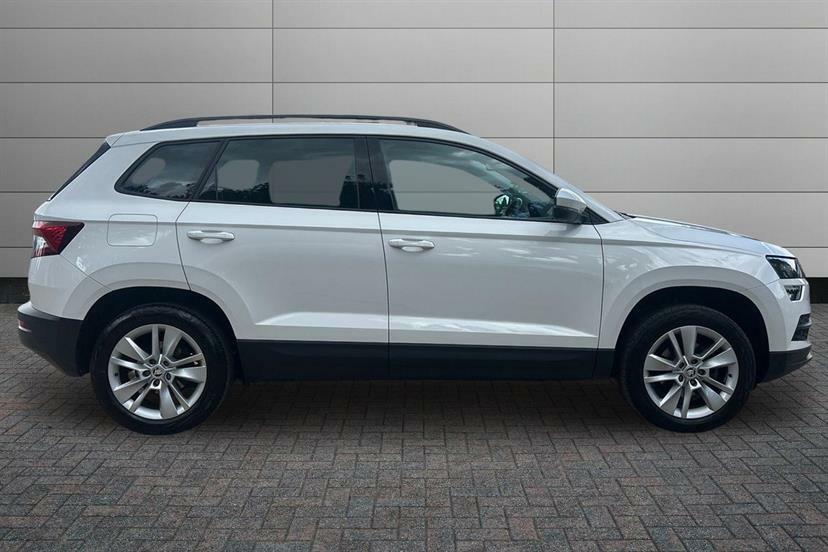 Skoda Karoq 1.0 Tsi 110 Se Technology White #4