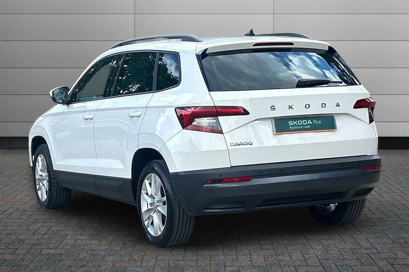 Skoda Karoq 1.0 Tsi 110 Se Technology White #3