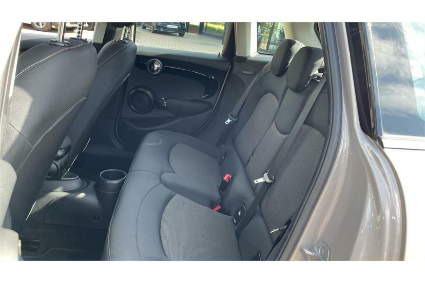 Mini Hatch Cooper S Level 2 Green #12