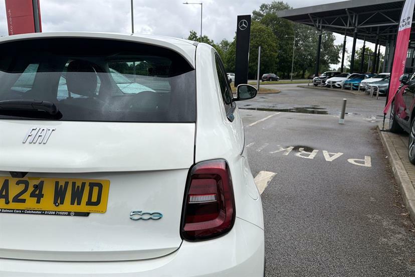 Fiat 500 Hatchback Orange #20