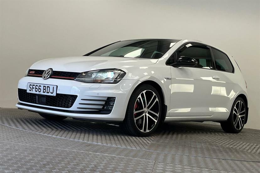 Volkswagen Golf R Brown #22