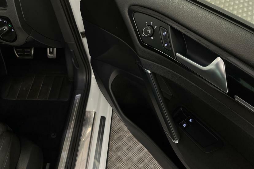 Volkswagen Golf R Brown #11