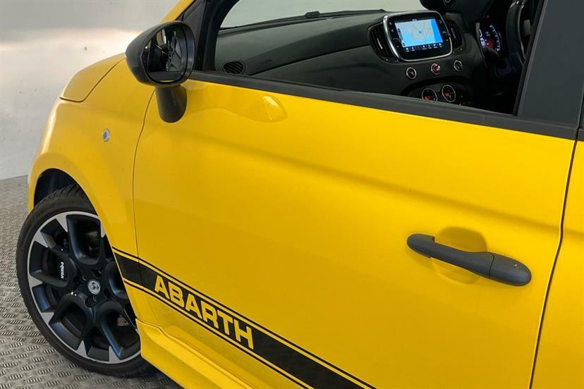 Abarth 595 2021 71 F595 #24