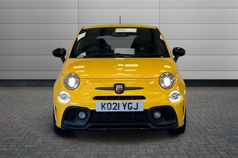 Abarth 595 1.4 T-jet 180 Competizione Yellow #6