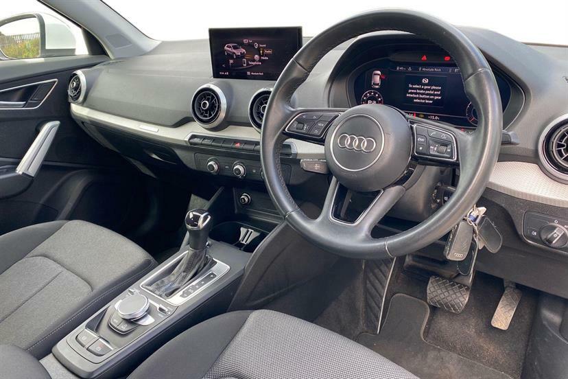 Audi Q2 35 Tfsi Sport S Tronic White #6