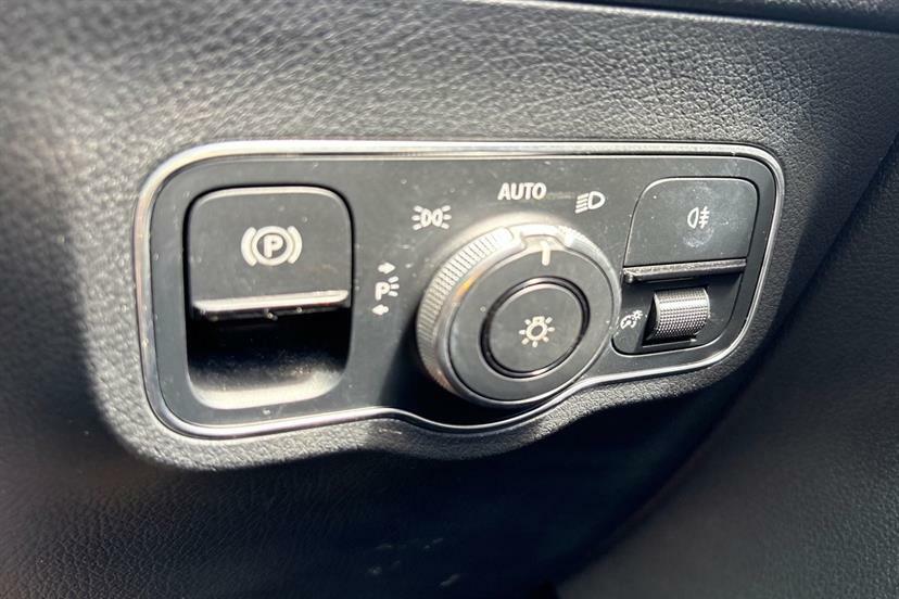 Mercedes-Benz EQA 2021 71 Eqa Silver #45