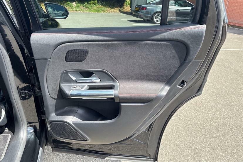 Mercedes-Benz EQA 2021 71 Eqa Silver #36