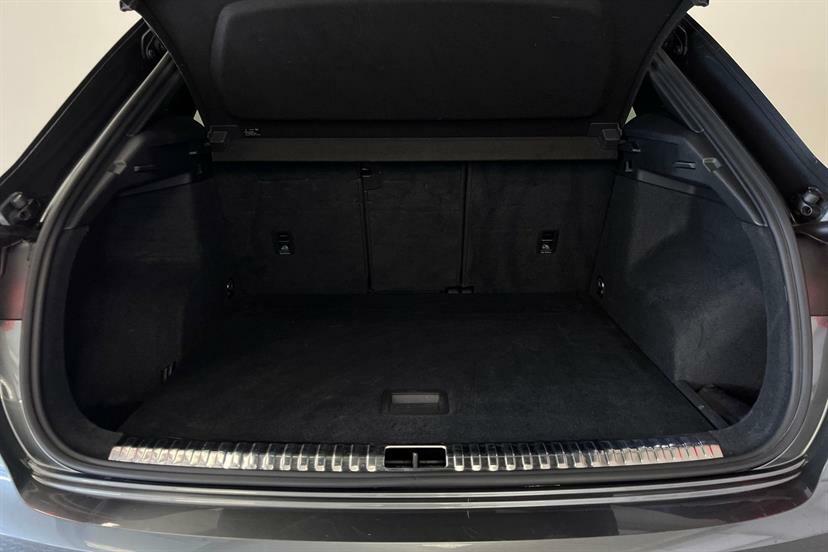 Audi Q3 Tdi S Line Black #12