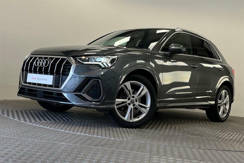 Audi Q3 Tdi S Line Black #30