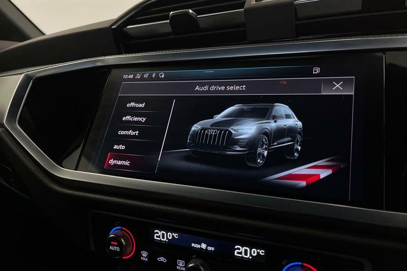 Audi Q3 Tdi S Line Black #20