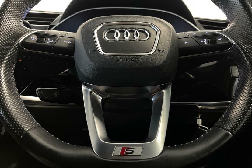 Audi Q3 Tdi S Line Black #24