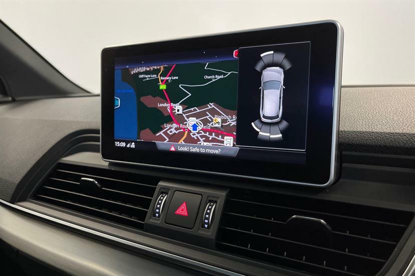 Audi Q5 S Line Black #21