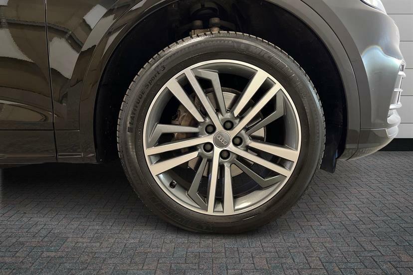 Audi Q5 2.0 Tdi Quattro S Line S Tronic Black #5