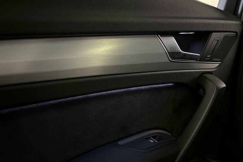 Audi Q5 S Line Black #29