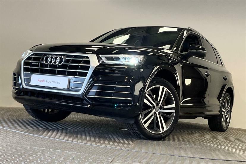 Audi Q5 S Line Black #38