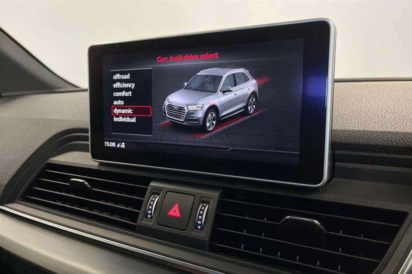 Audi Q5 S Line Black #19