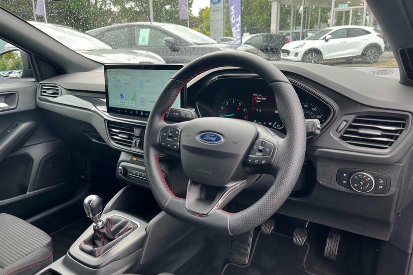 Ford Focus 2.3T Ecoboost St Hatchback #21