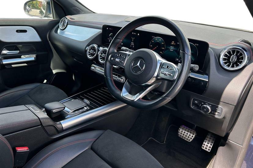 Mercedes-Benz EQA 300 4Matic 168Kw Amg Line 66.5Kwh Blue #4