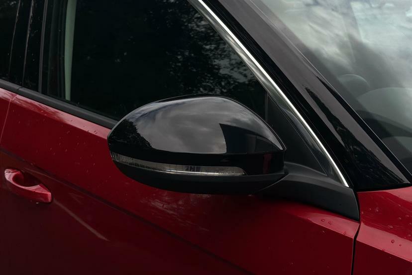 Volkswagen T-Roc Style Black #16
