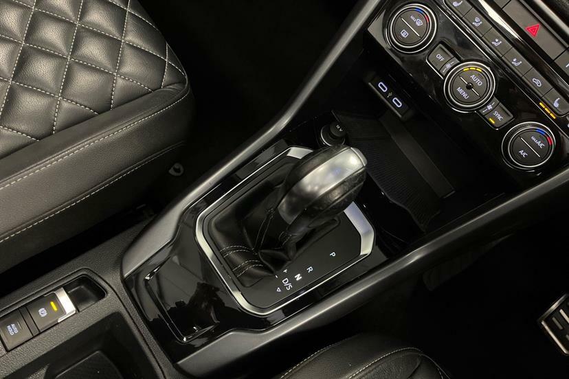 Volkswagen T-Roc Active Black #23