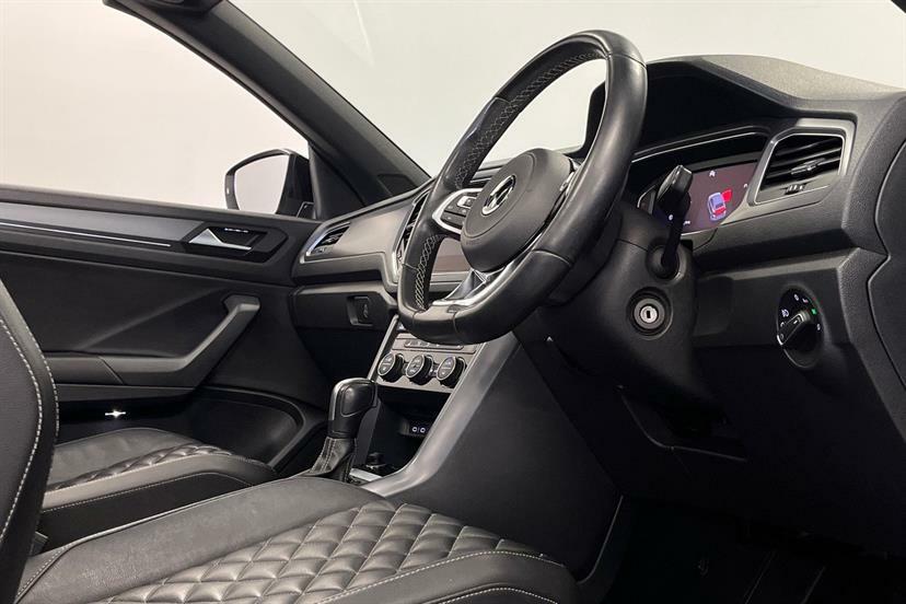 Volkswagen T-Roc Active Black #13