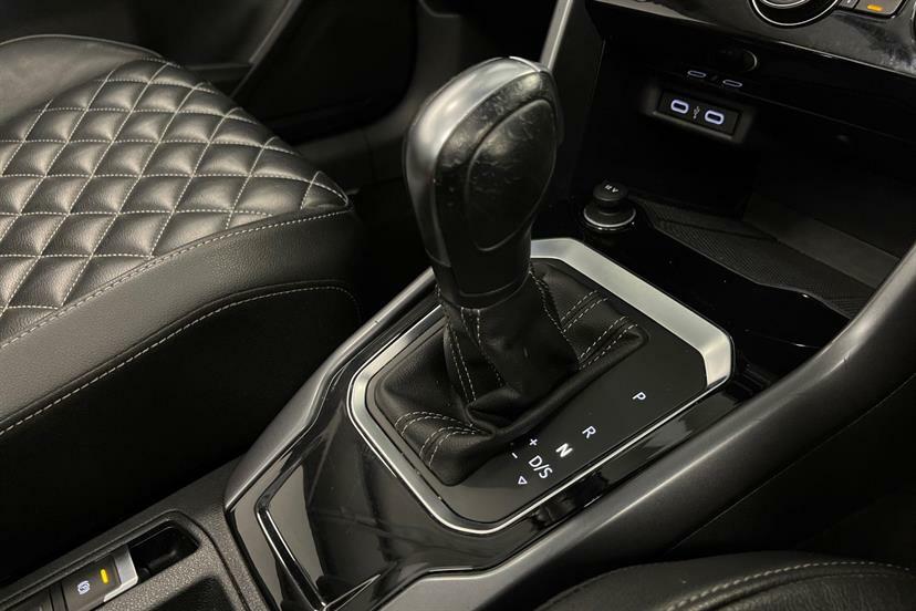 Volkswagen T-Roc Active Black #21