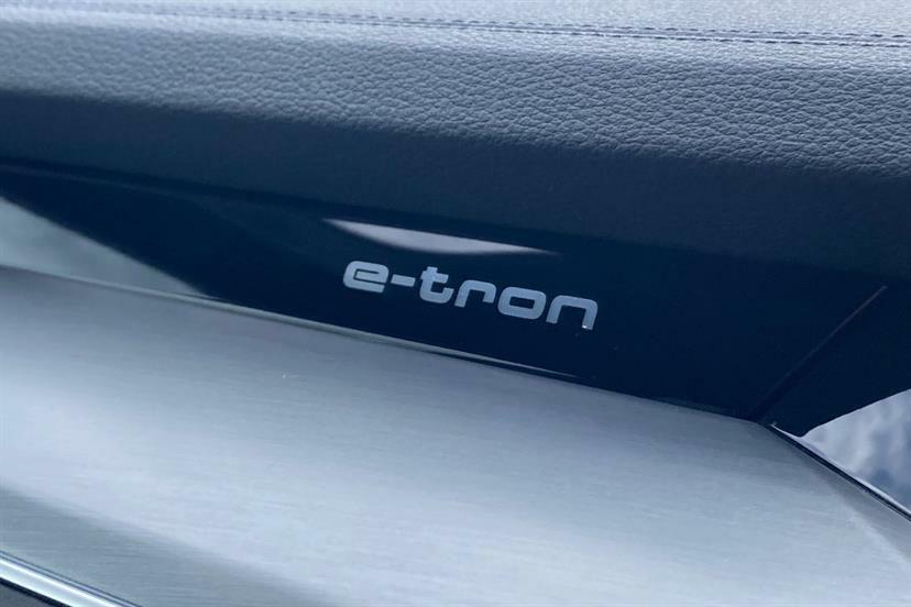 Audi E-tron Suv Black #26