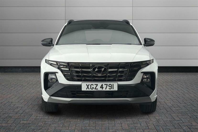 Hyundai Tucson Se Connect Red #7