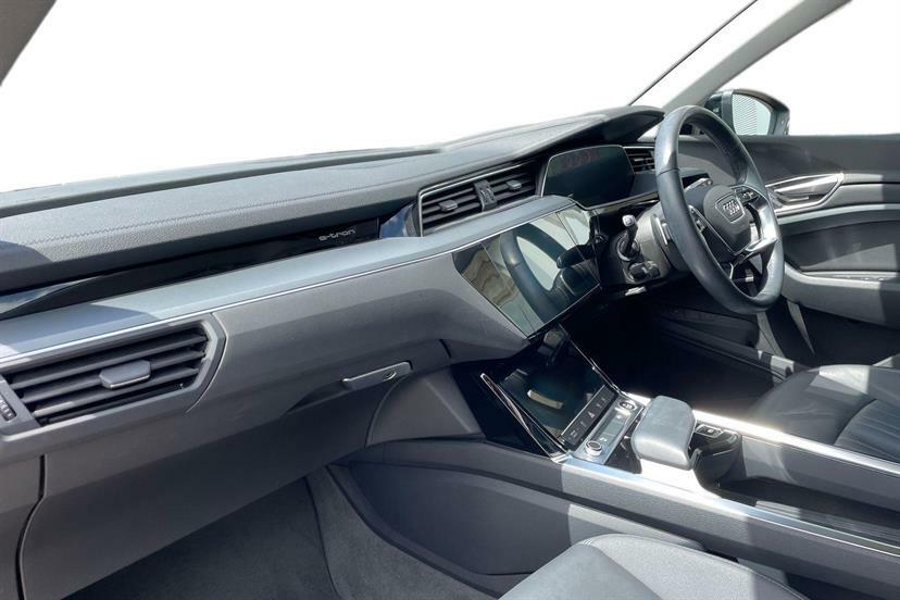Audi E-tron 230Kw 50 Quattro 71Kwh Technik Black #2