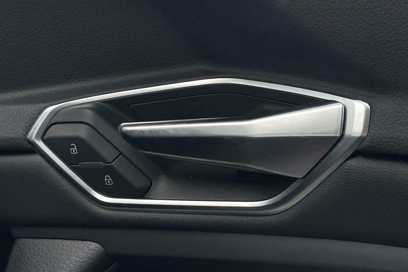 Audi E-tron E-tron Black Edition 50 Quattro Grey #32
