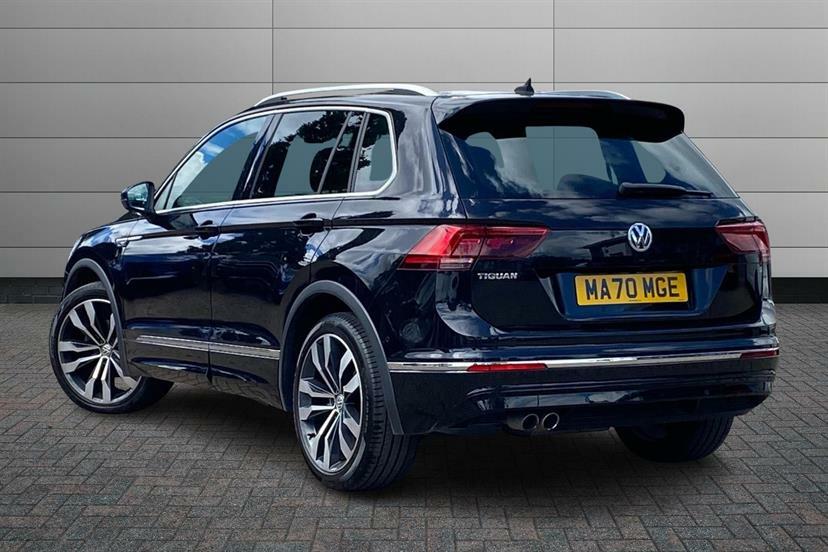 Volkswagen Tiguan 2.0 Tdi 150 R-line Tech Dsg Black #2